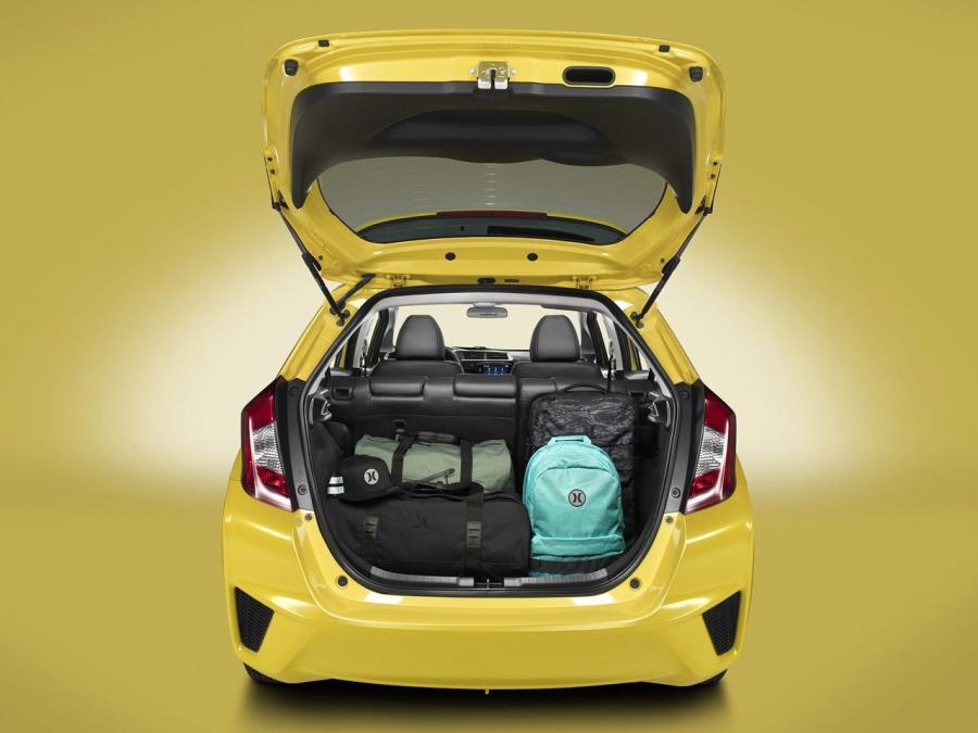  Honda Fit 2015 года  (фото 9 из 12)